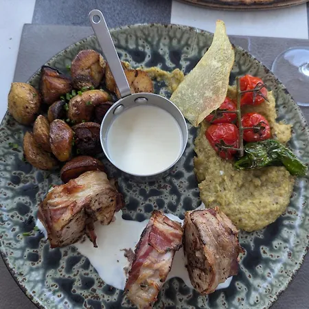 Les De La U Veniqui וילה *