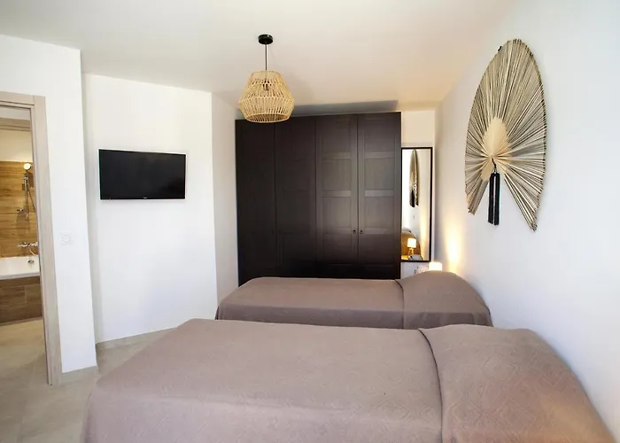 Vila Les De La U Veniqui *