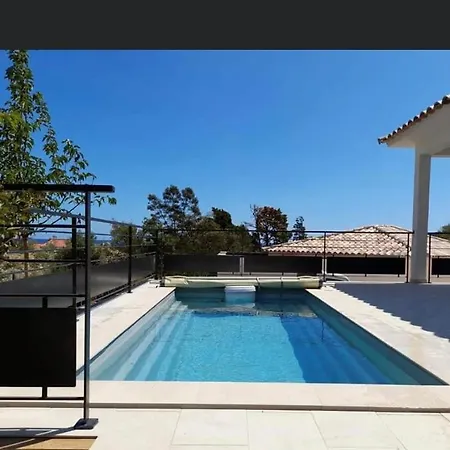 Les De La U Veniqui Villa *