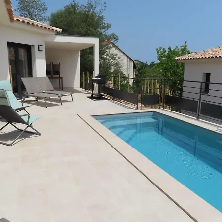 Les De La U Veniqui Villa *