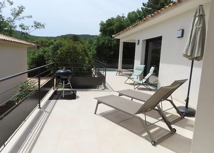 Les De La U Veniqui Villa Favone